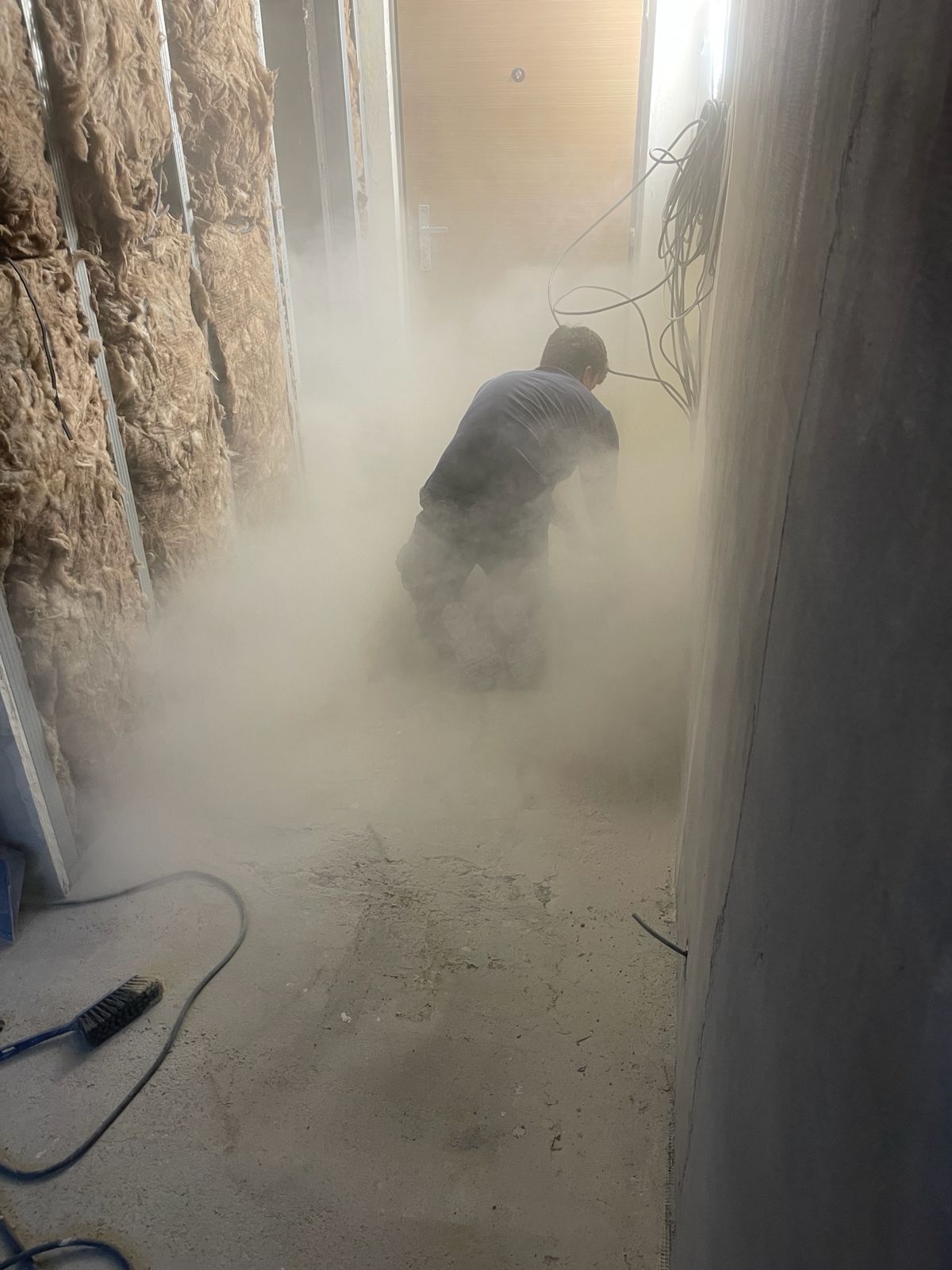 Rekonstrukce bytu - WhatsApp Image 2025-12-14 at 22.09.37 (4)